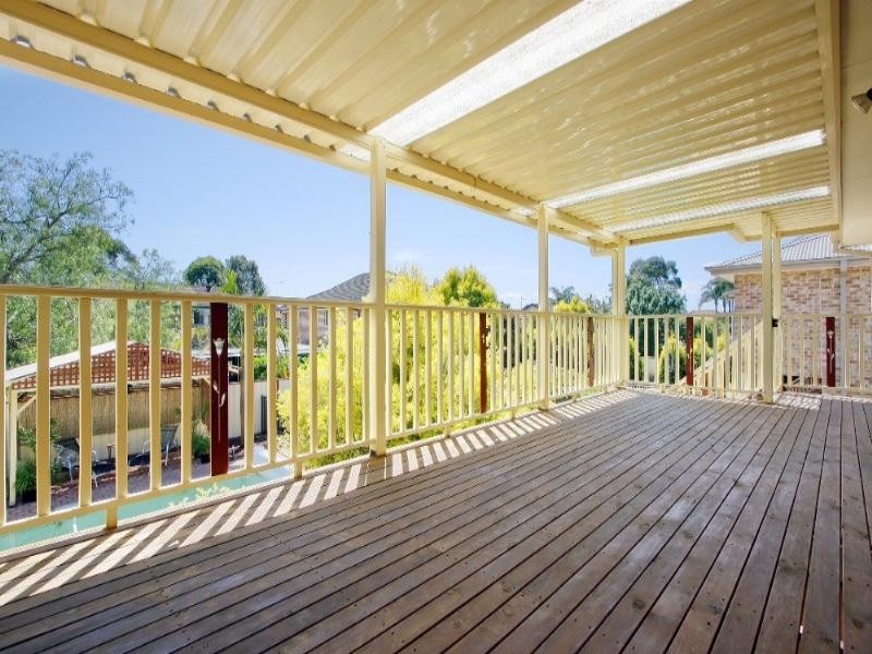 35 Mcgrath Road, Mcgraths Hill NSW 2756