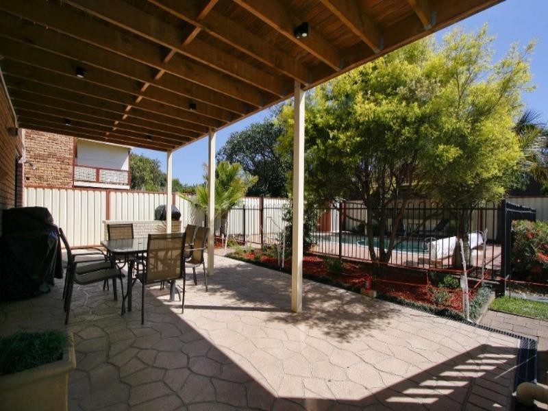35 Mcgrath Road, Mcgraths Hill NSW 2756