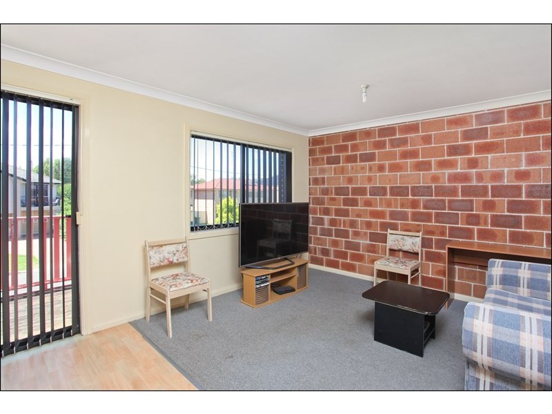 2/20 Erina Place, South Windsor NSW 2756
