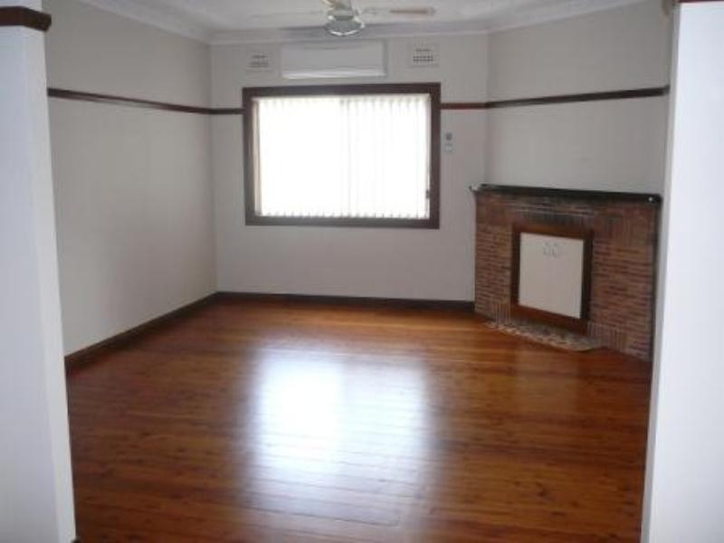 2 Creek Ridge Road, Freemans Reach NSW 2756