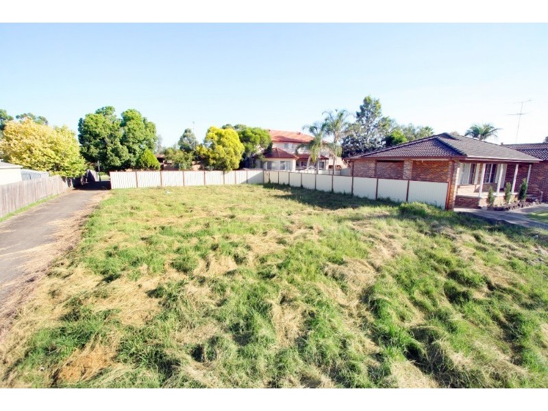 Mcgraths Hill NSW 2756