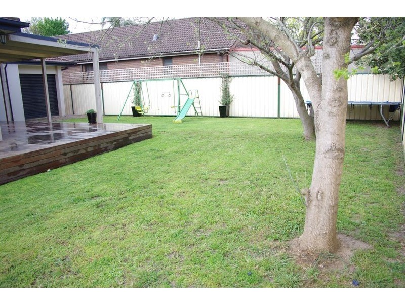 Mcgraths Hill NSW 2756