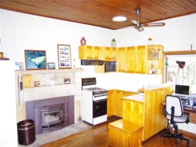 686 Greens Road, Lower Portland NSW 2756