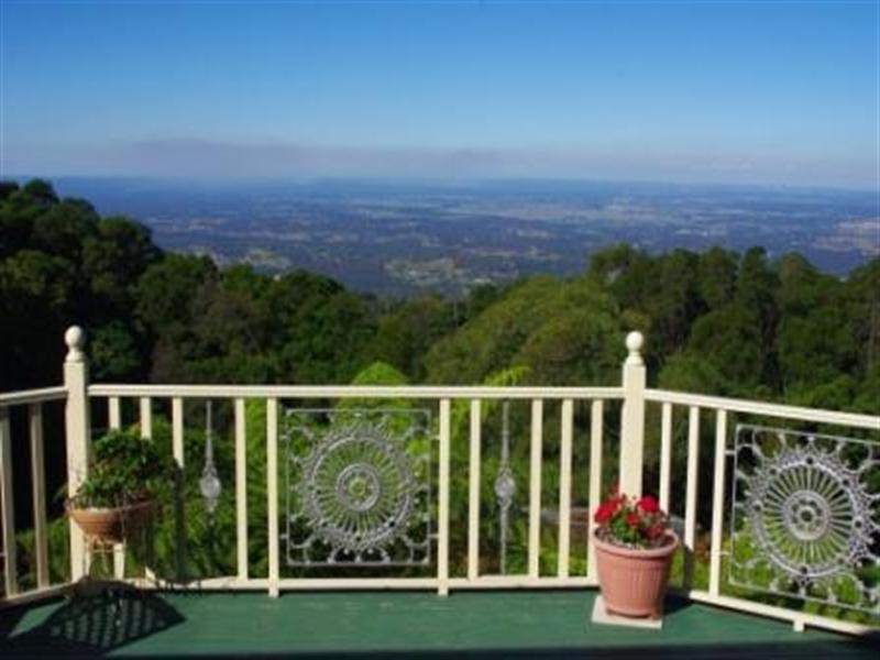 62 Warks Hill Road, Kurrajong Heights NSW 2758