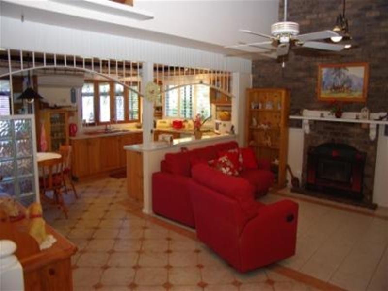 62 Warks Hill Road, Kurrajong Heights NSW 2758