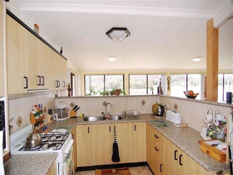 334 Greens Road, Lower Portland NSW 2756
