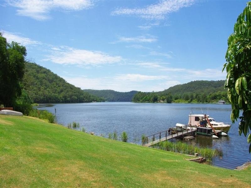 334 Greens Road, Lower Portland NSW 2756