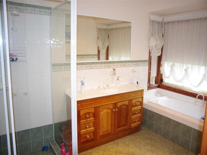 East Kurrajong NSW 2758