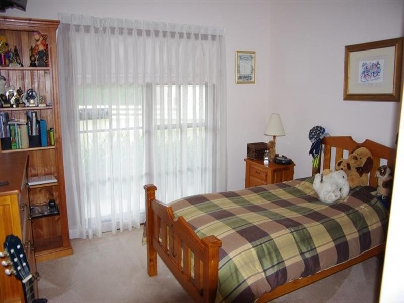 East Kurrajong NSW 2758