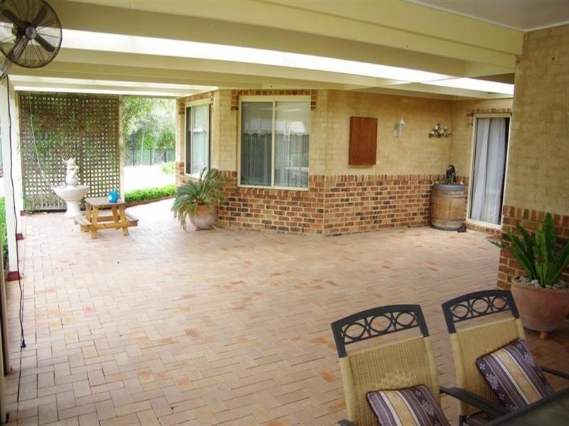 East Kurrajong NSW 2758