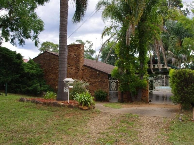 5 Rohan Place, North Richmond NSW 2754