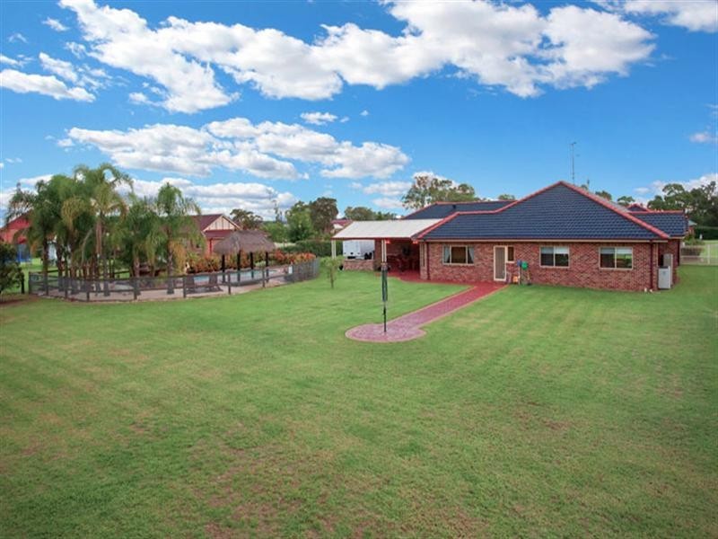 173 WILLEROO Drive, Windsor Downs NSW 2756