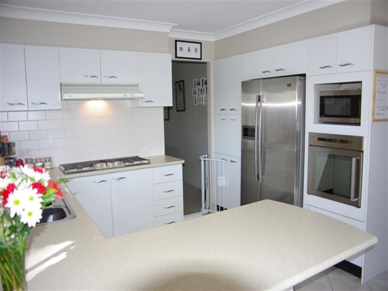 Mcgraths Hill NSW 2756