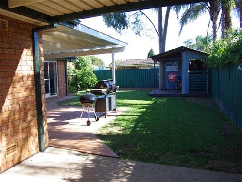 Mcgraths Hill NSW 2756