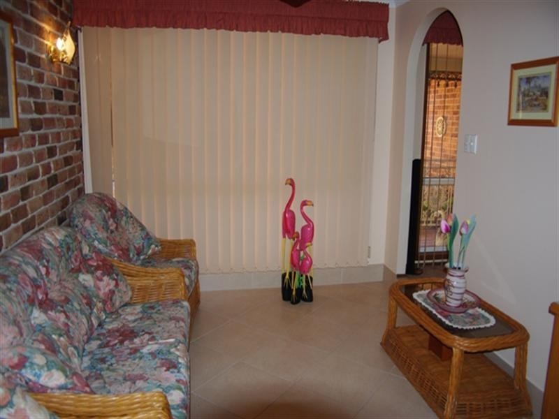 8 Loder Crescent, South Windsor NSW 2756