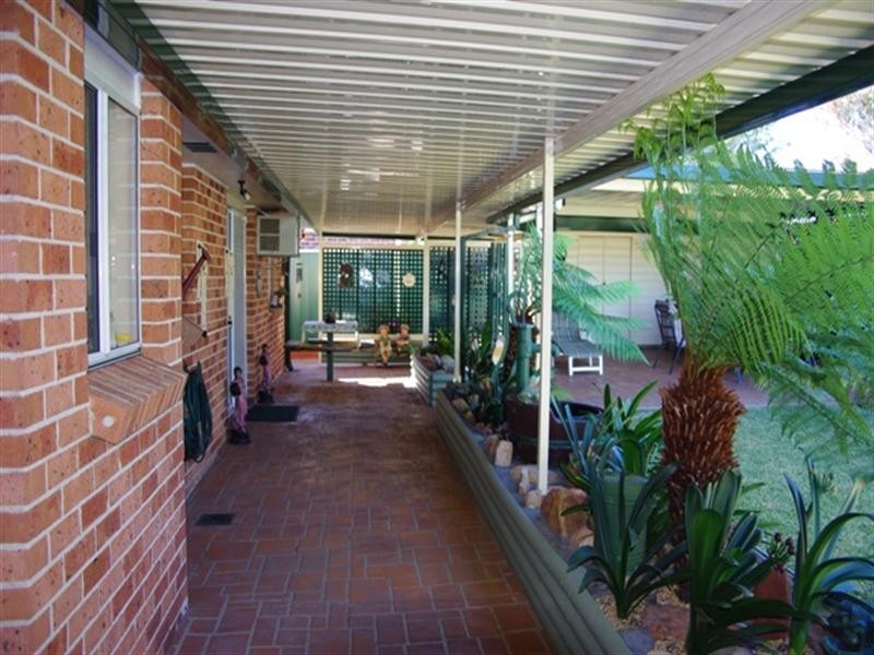 8 Loder Crescent, South Windsor NSW 2756