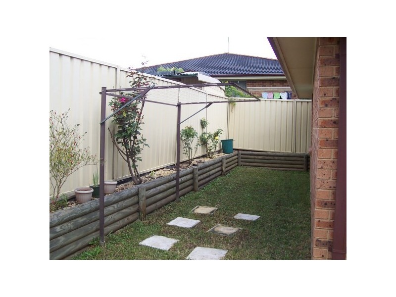 1B Burnham Avenue, Glenwood NSW 2768