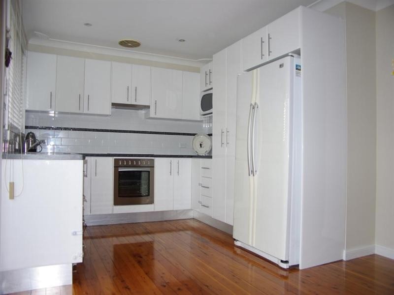 Mcgraths Hill NSW 2756