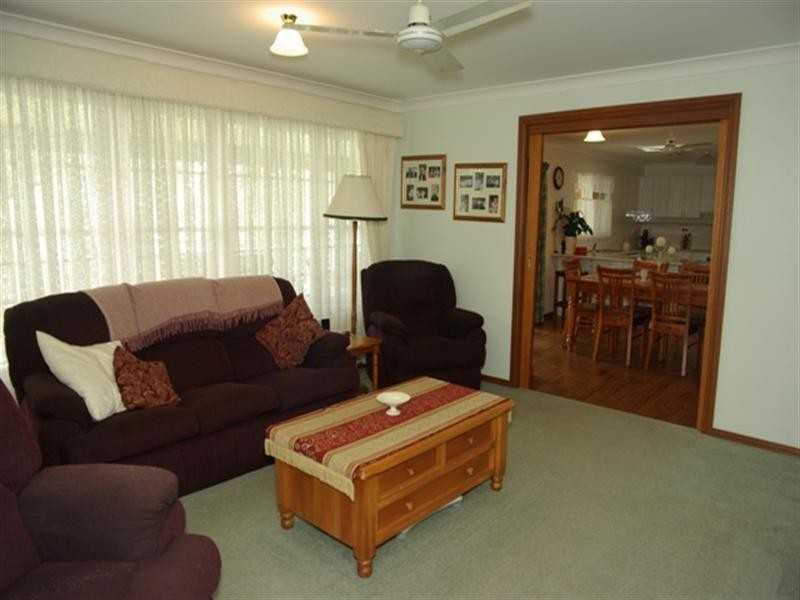 196 Spinks Road, Glossodia NSW 2756