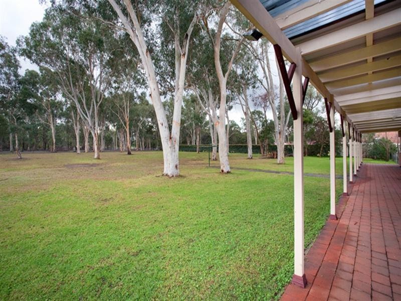 24 Wingadee Place, Windsor Downs NSW 2756