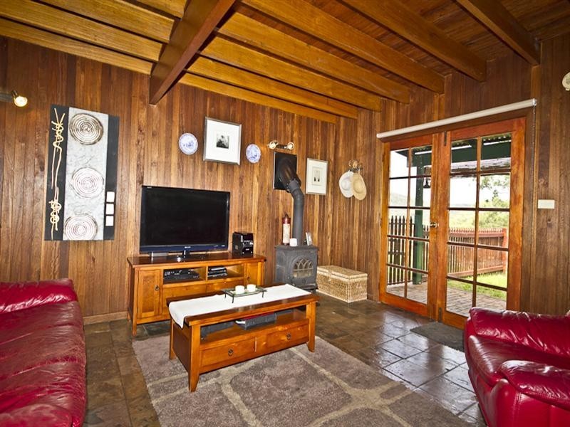 Lower Portland NSW 2756