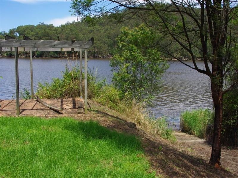 Lower Portland NSW 2756