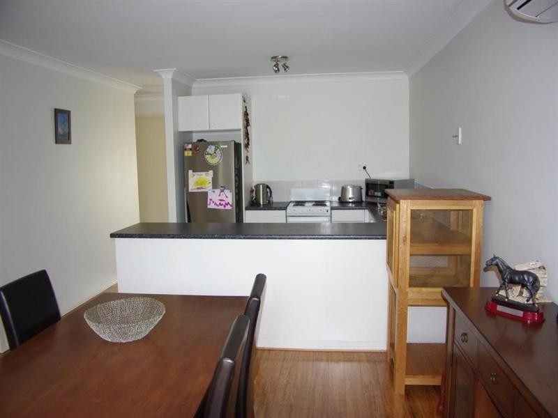 2/13 Risbey Place, Bligh Park NSW 2756