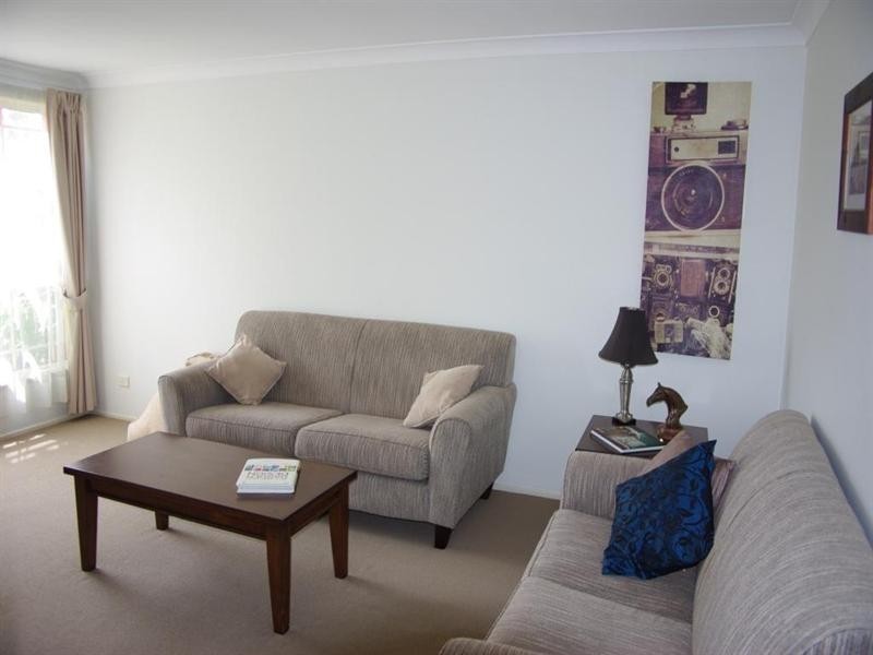 2/13 Risbey Place, Bligh Park NSW 2756
