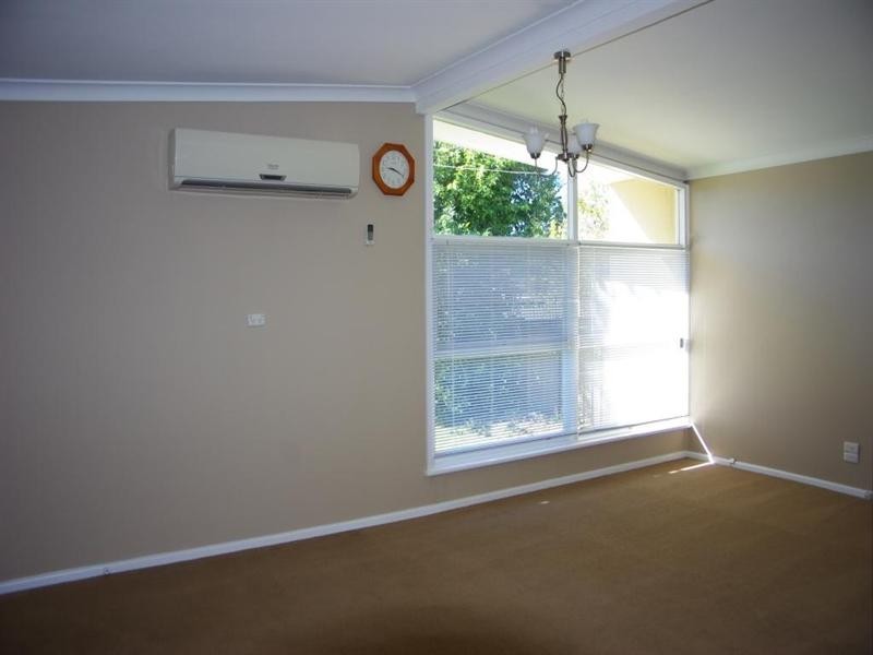 4 Conrad Street, Richmond NSW 2753