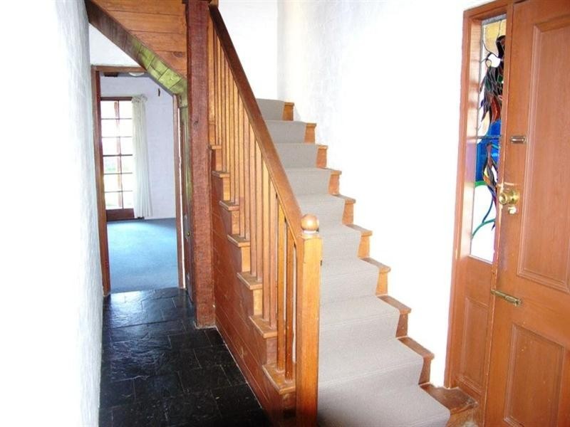 42 Cabbage Tree Road, Grose Vale NSW 2753