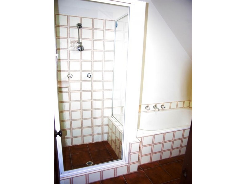 42 Cabbage Tree Road, Grose Vale NSW 2753