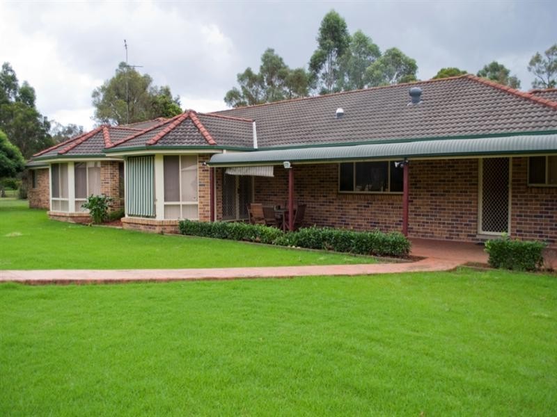 5 Canoona Avenue, Windsor Downs NSW 2756