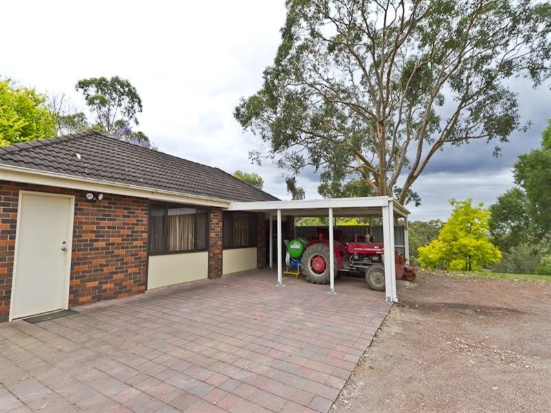 58 Blaxlands ridge Road, Kurrajong NSW 2758