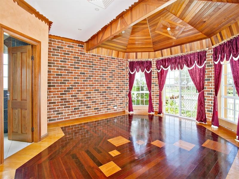 21 Burnside Grove, Windsor Downs NSW 2756