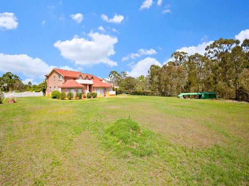 21 Burnside Grove, Windsor Downs NSW 2756