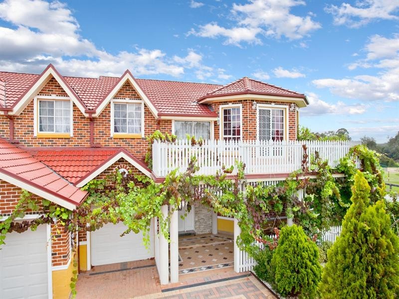 21 Burnside Grove, Windsor Downs NSW 2756