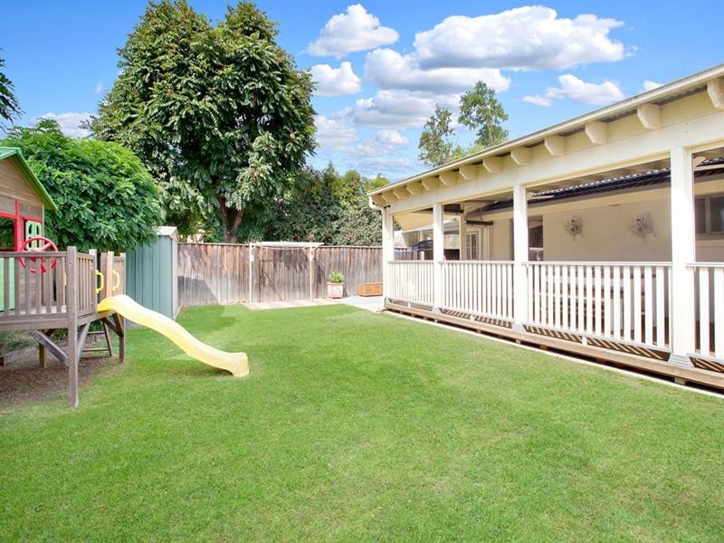 40 Andrew Thompson Drive, Mcgraths Hill NSW 2756
