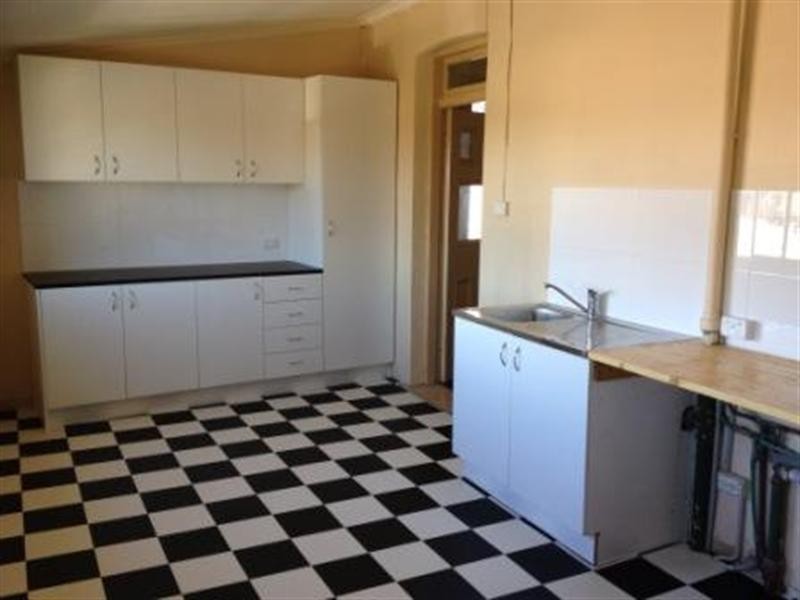 2/62-64 George Street, Windsor NSW 2756