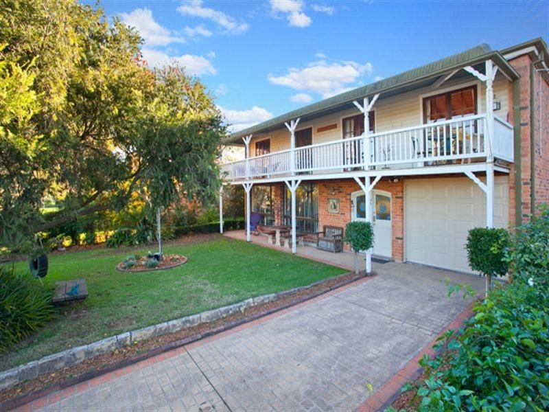 27 Havelock Street, Mcgraths Hill NSW 2756