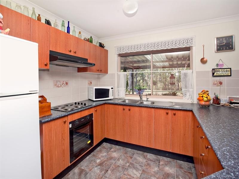 135 Fourth Road, Berkshire Park NSW 2765