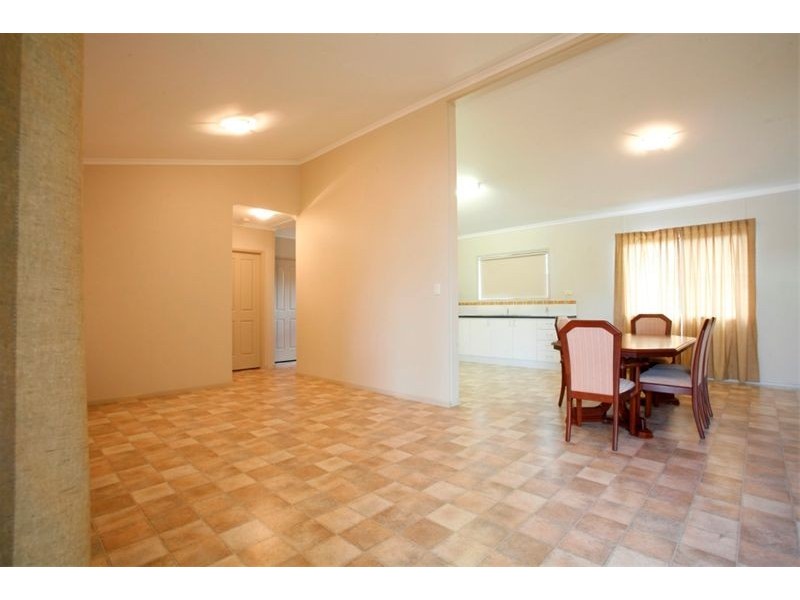 28 & 28a Latchford Street, Pimlico QLD 4812