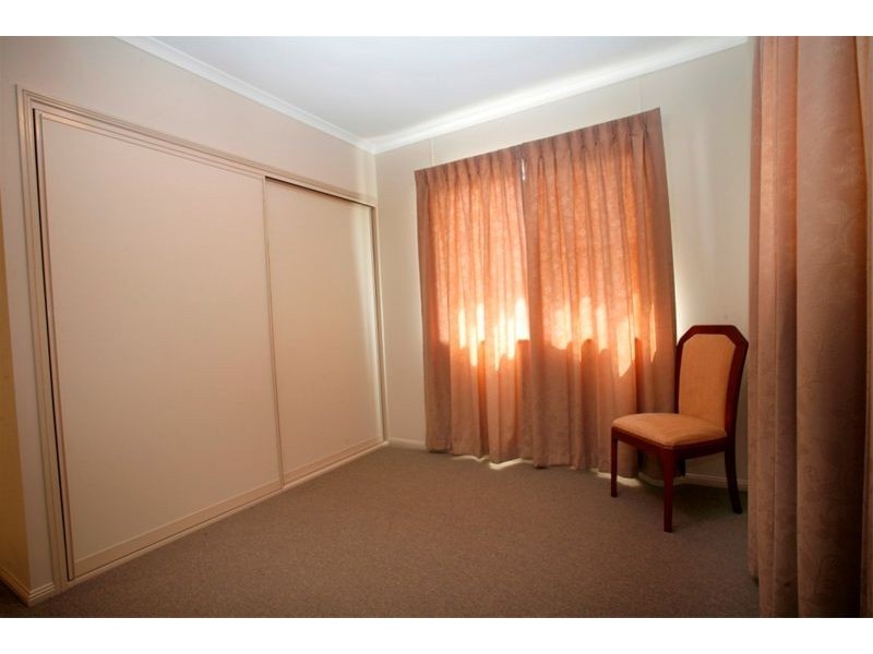 28 & 28a Latchford Street, Pimlico QLD 4812