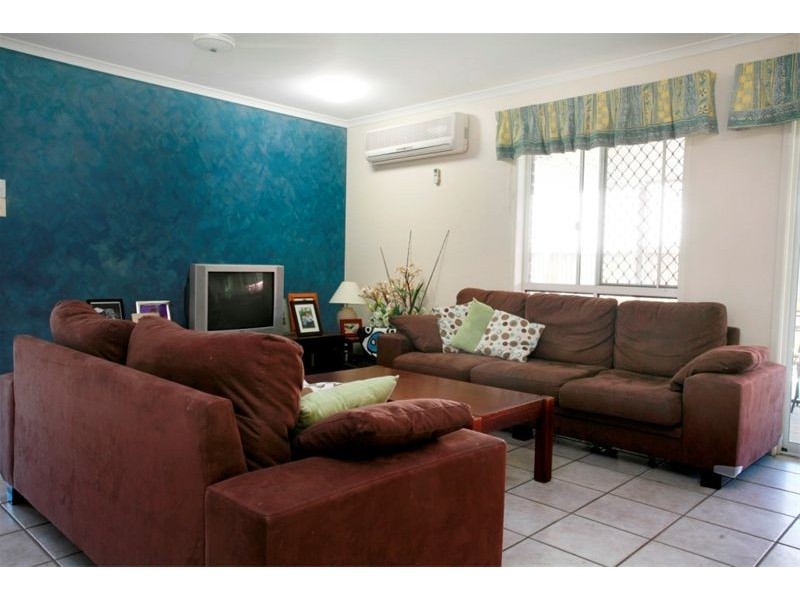 2 Malaga Street, Kirwan QLD 4817