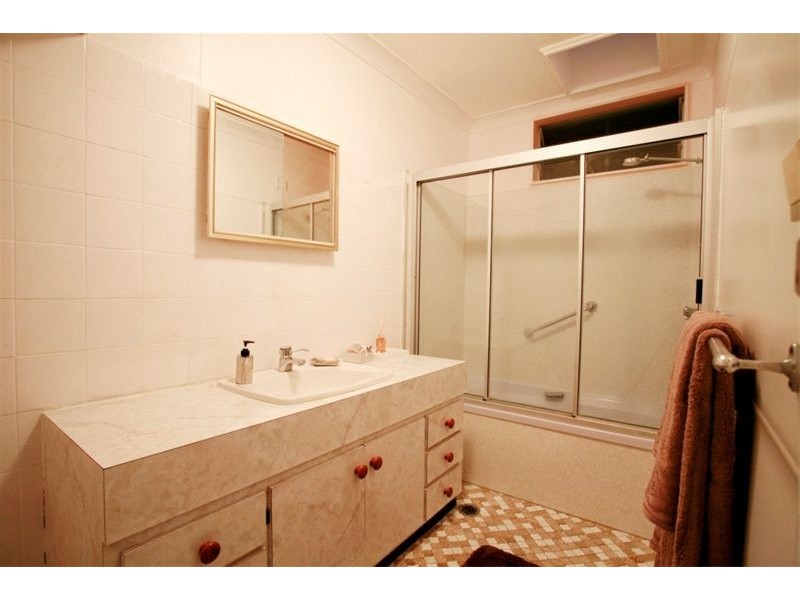 8 Torras Court, Kirwan QLD 4817