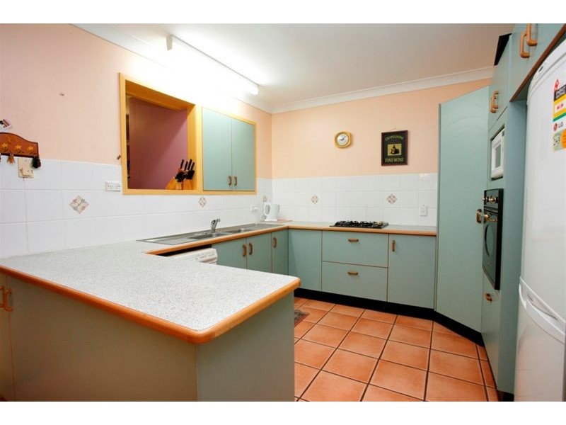 20 Selwyn Street, Cranbrook QLD 4814