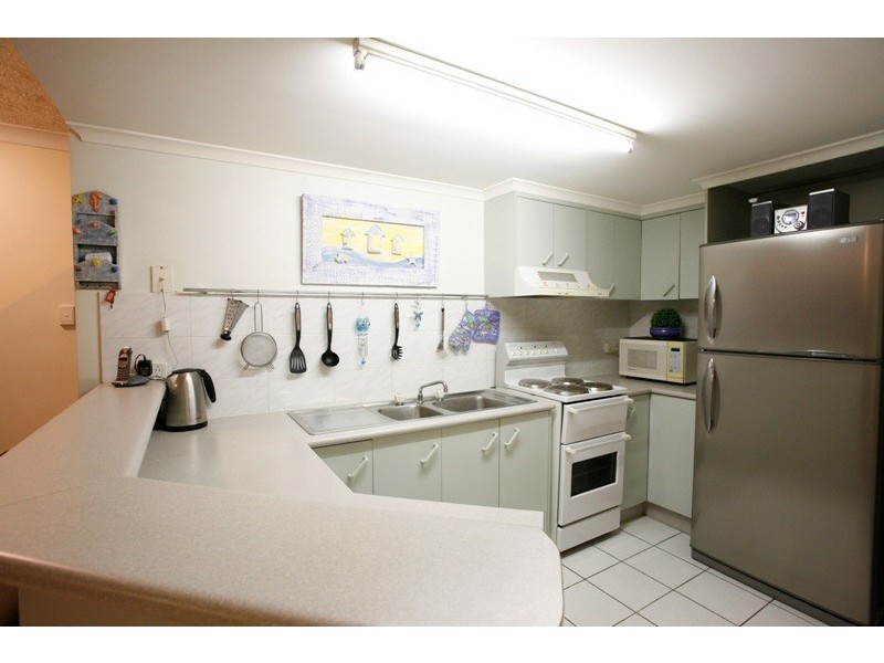 36 Kitchener Road, Pimlico QLD 4812