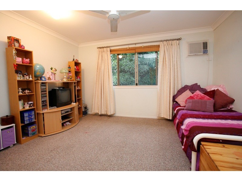 36 Kitchener Road, Pimlico QLD 4812