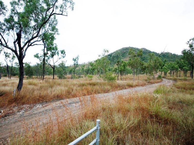 Lot 5 Chisholm Trail, Oak Valley QLD 4811