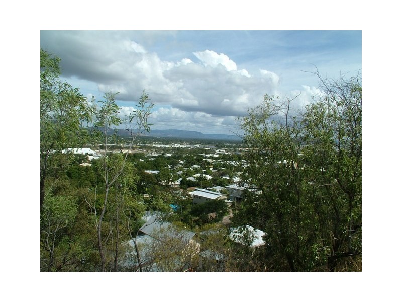 63 Francis Street, Townsville QLD 4810