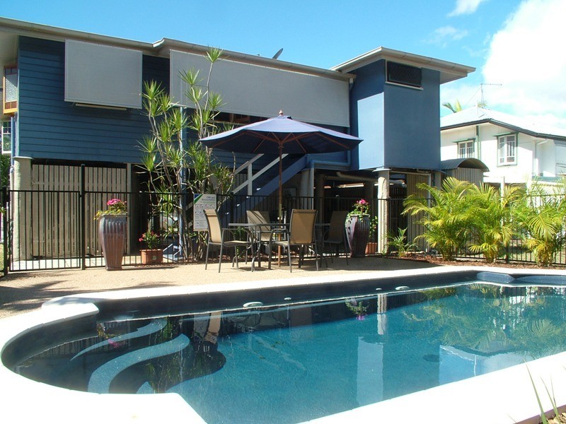 12 Ninth Avenue, Railway Estate QLD 4810